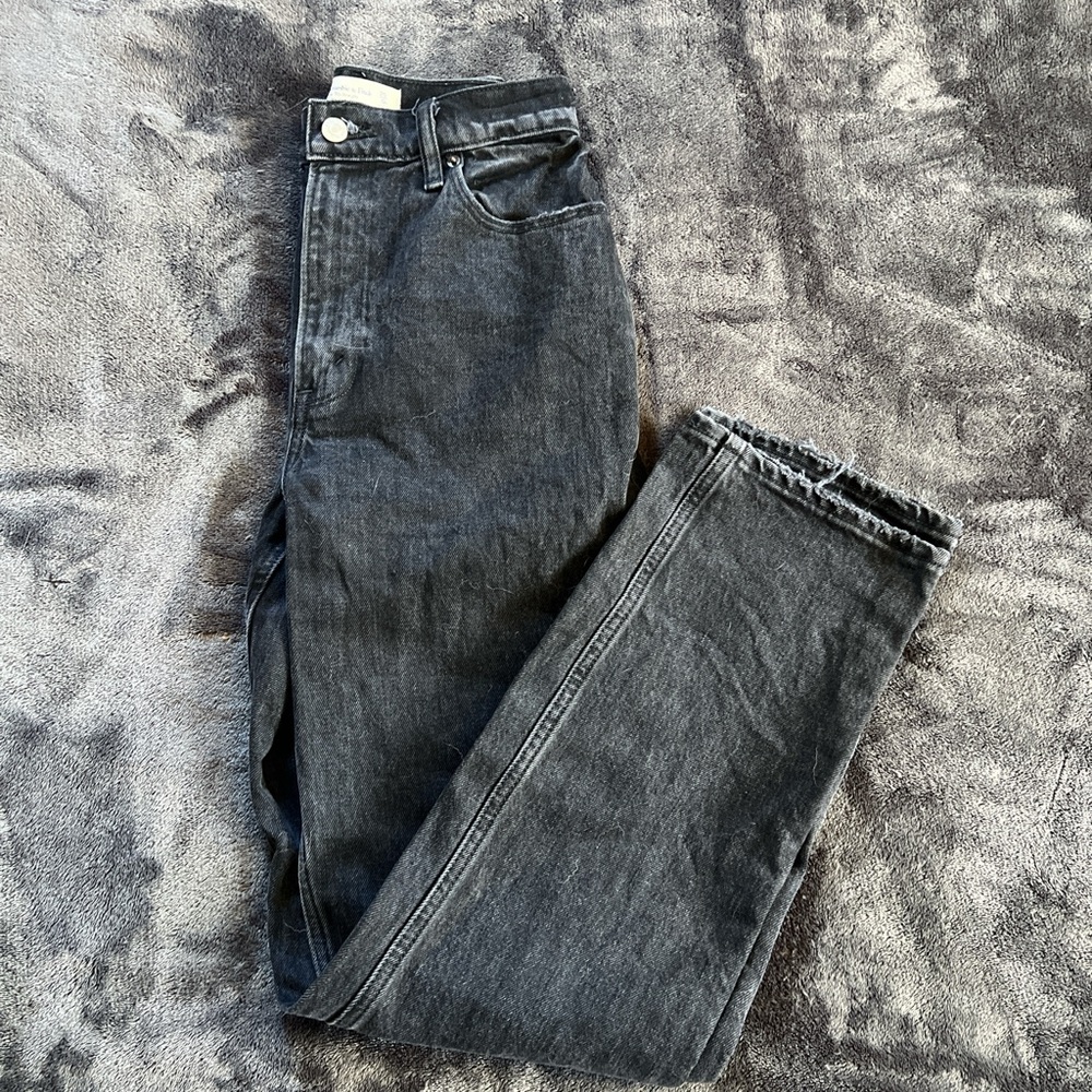 Abercrombie and Fitch 90s Relaxed High Rise jeans - curve love